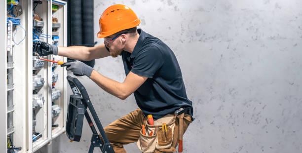 Best Electrical Contractors for Businesses  in Deland Southwest, FL